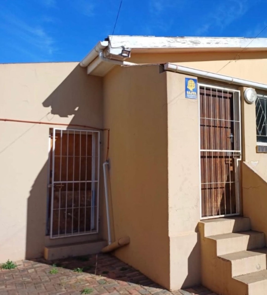 3 Bedroom Property for Sale in Bothasrus Eastern Cape